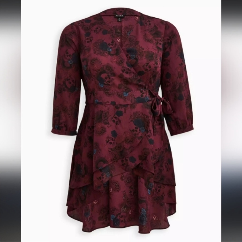 torrid Plum Floral High-Low Wrap Tunic - Picture 2 of 10